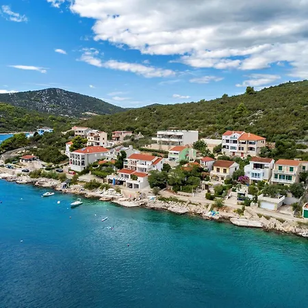 Jabuka Villa Vinisce