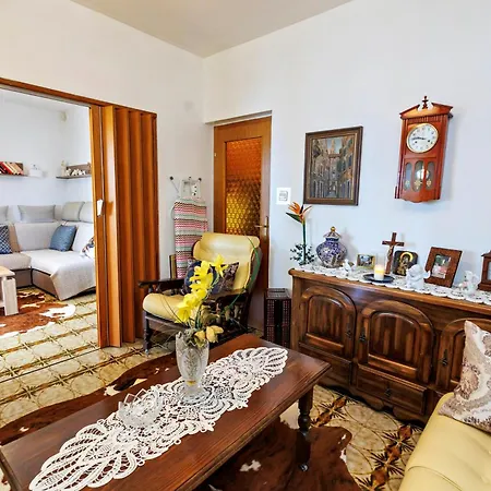 Jabuka Villa