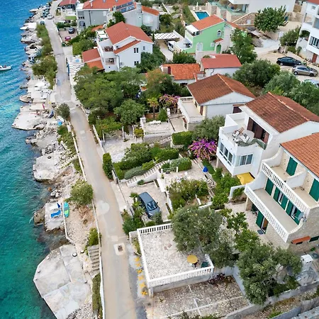 Jabuka Vinišće