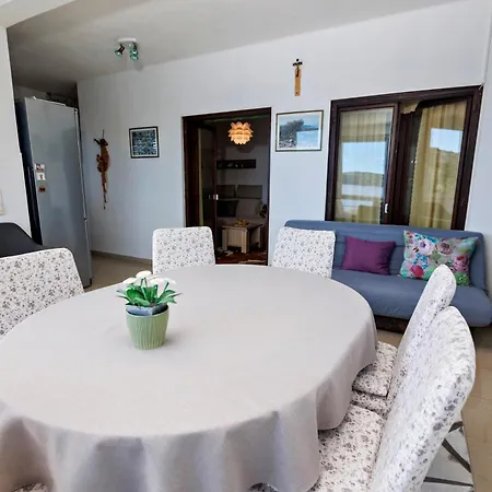 Villa Jabuka *
